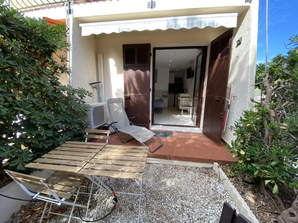 Villa L Annexe Des Sables Hyères Camera foto